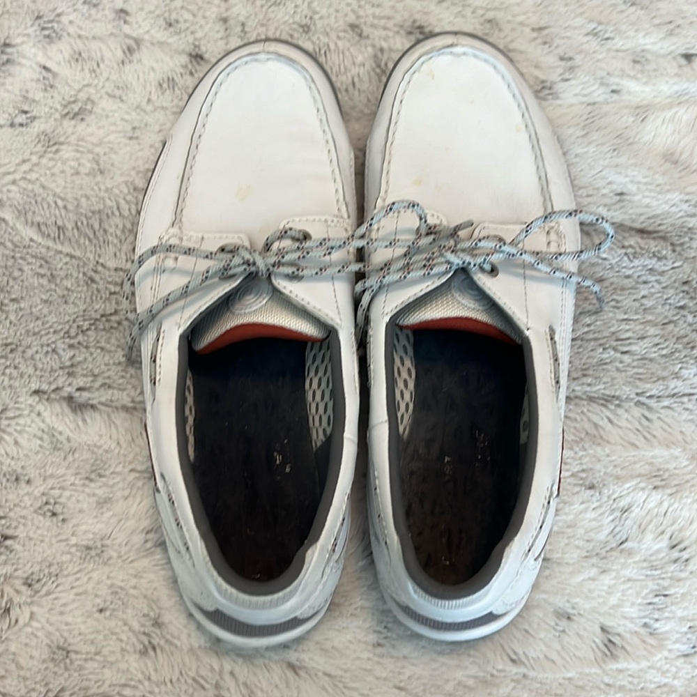 Men's Rockport shoes in white size 8